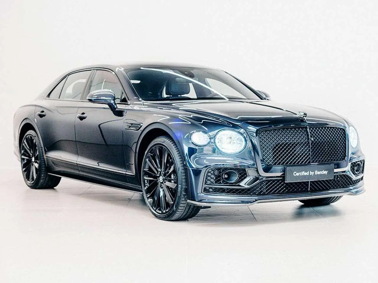 Photo 1 : Bentley Flying Spur 2024 Petrol