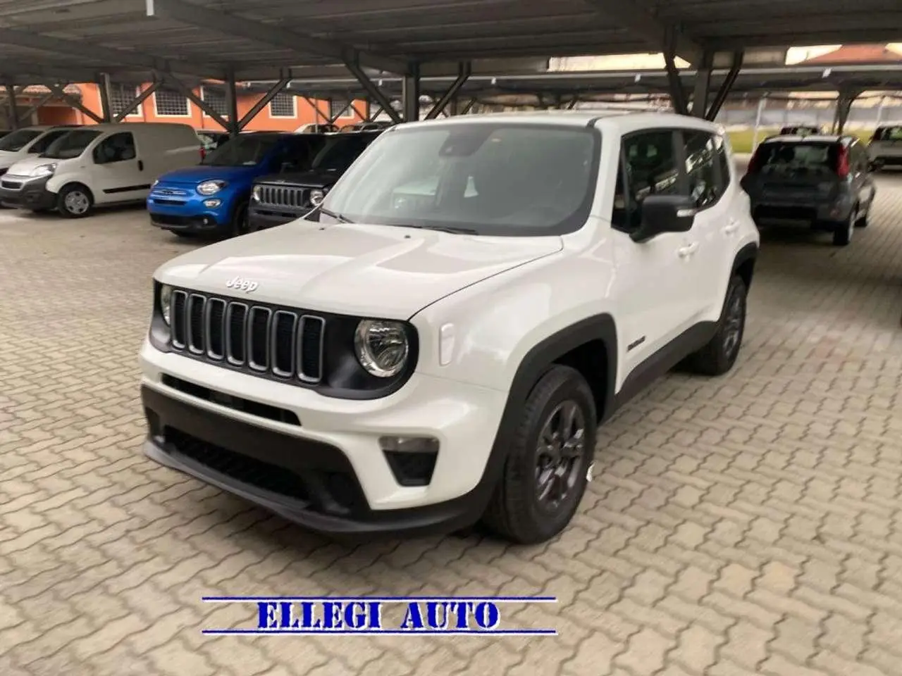 Photo 1 : Jeep Renegade 2024 Essence