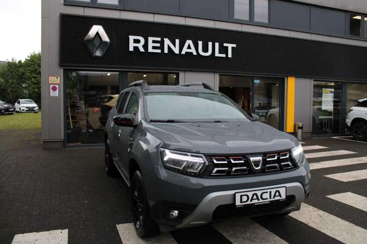 Photo 1 : Dacia Duster 2023 Petrol