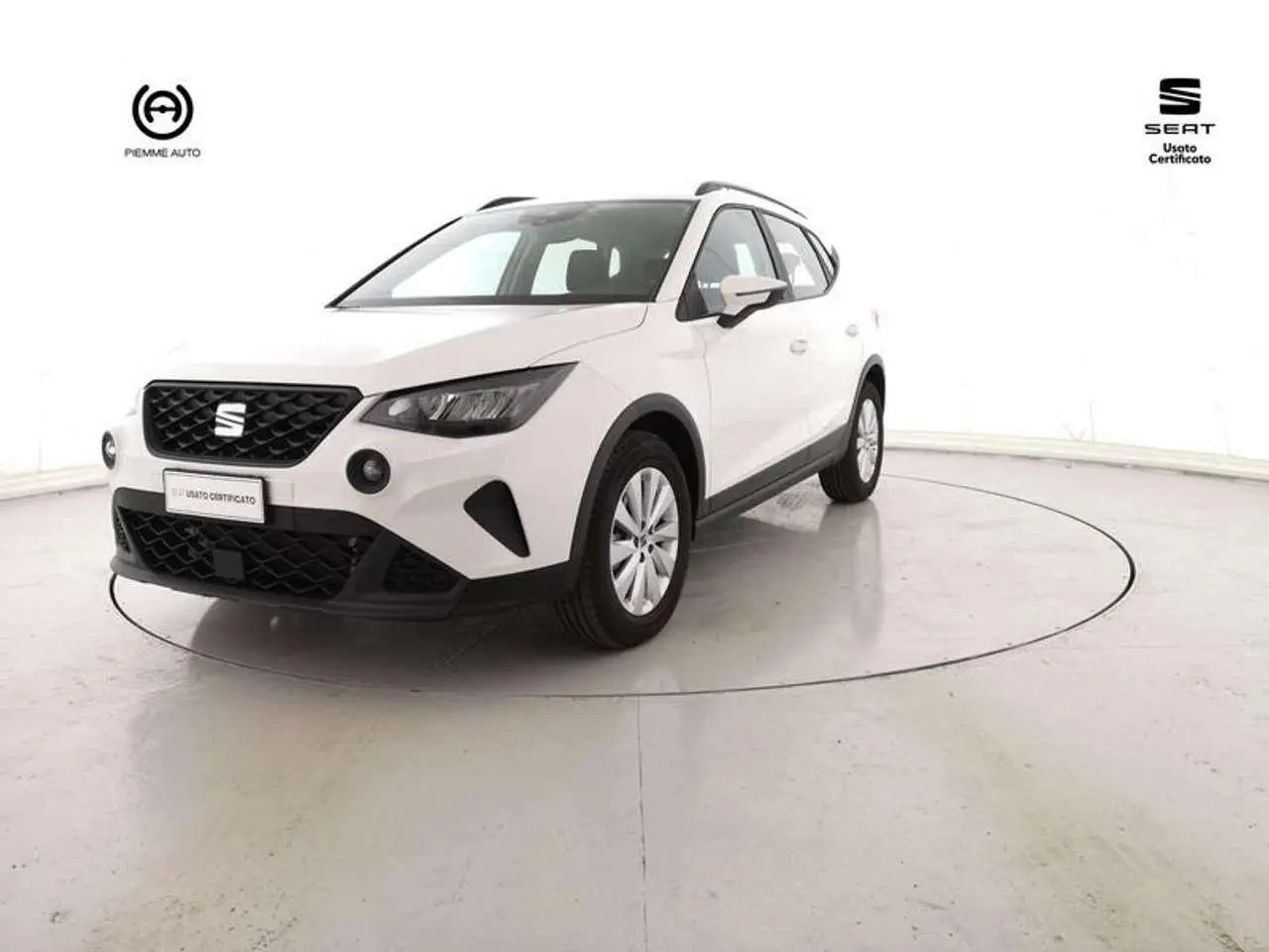 Photo 1 : Seat Arona 2023 Petrol