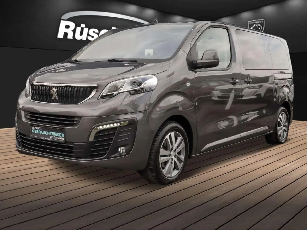 Photo 1 : Peugeot Traveller 2020 Diesel