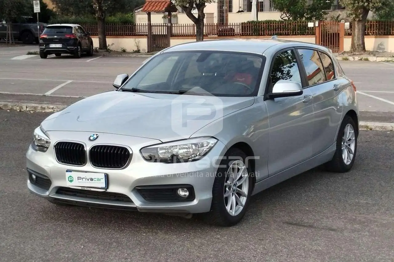 Photo 1 : Bmw Serie 1 2015 Diesel