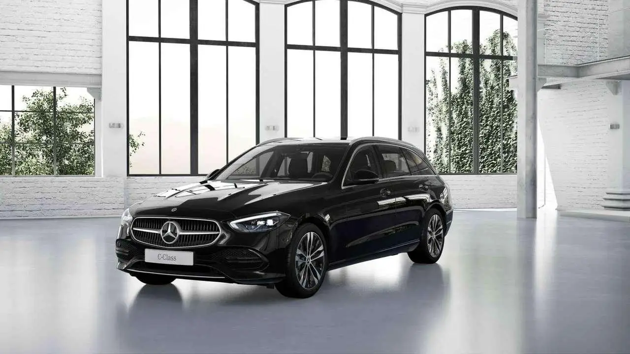 Photo 1 : Mercedes-benz Classe C 2024 Petrol