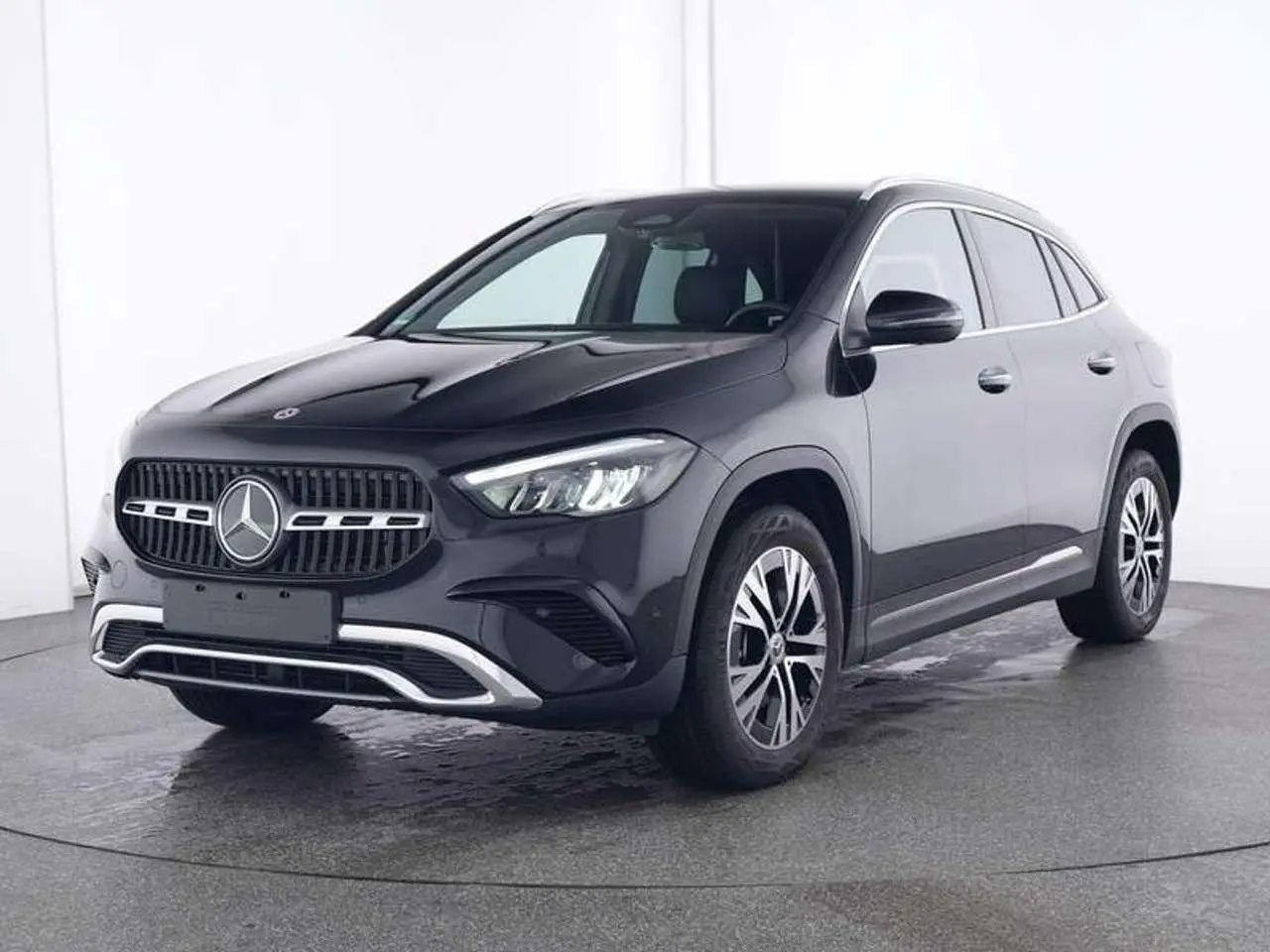 Photo 1 : Mercedes-benz Classe Gla 2023 Hybrid