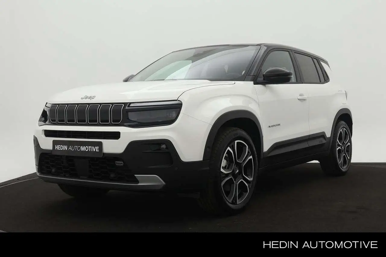 Photo 1 : Jeep Avenger 2024 Électrique