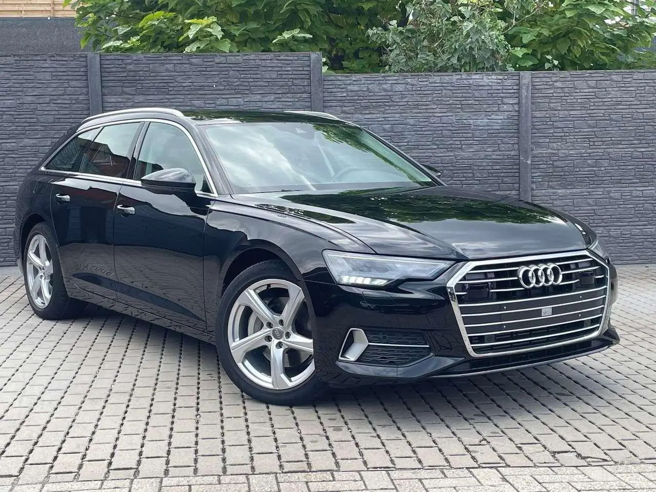 Photo 1 : Audi A6 2019 Petrol