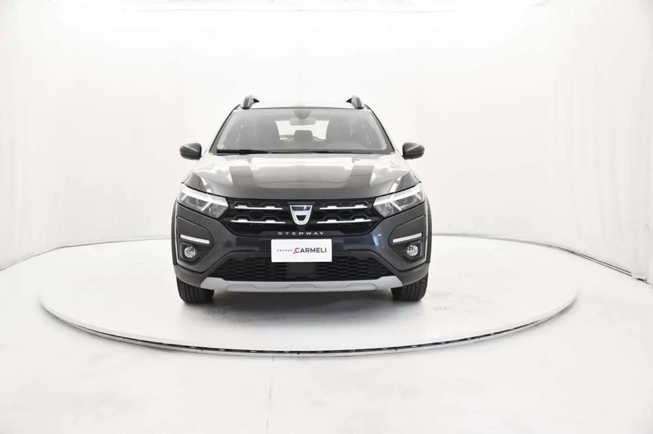 Photo 1 : Dacia Sandero 2021 Essence