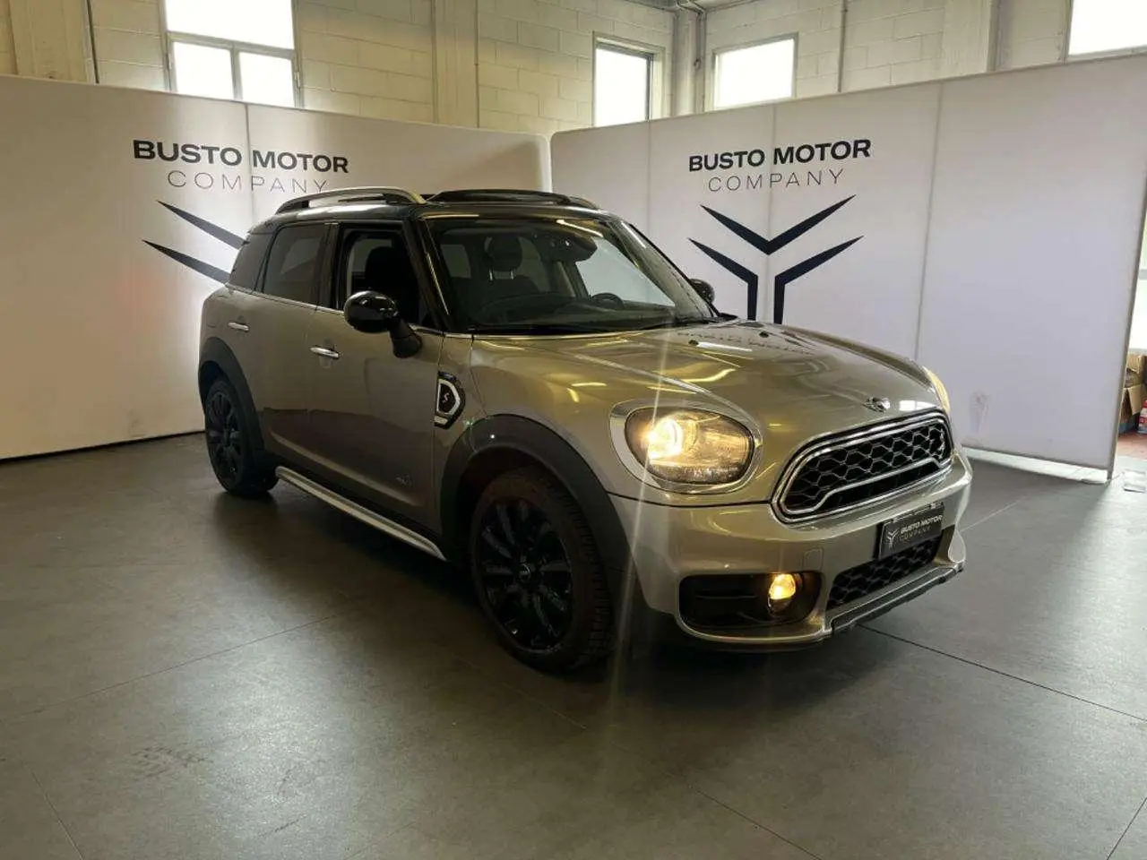 Photo 1 : Mini Cooper 2018 Diesel