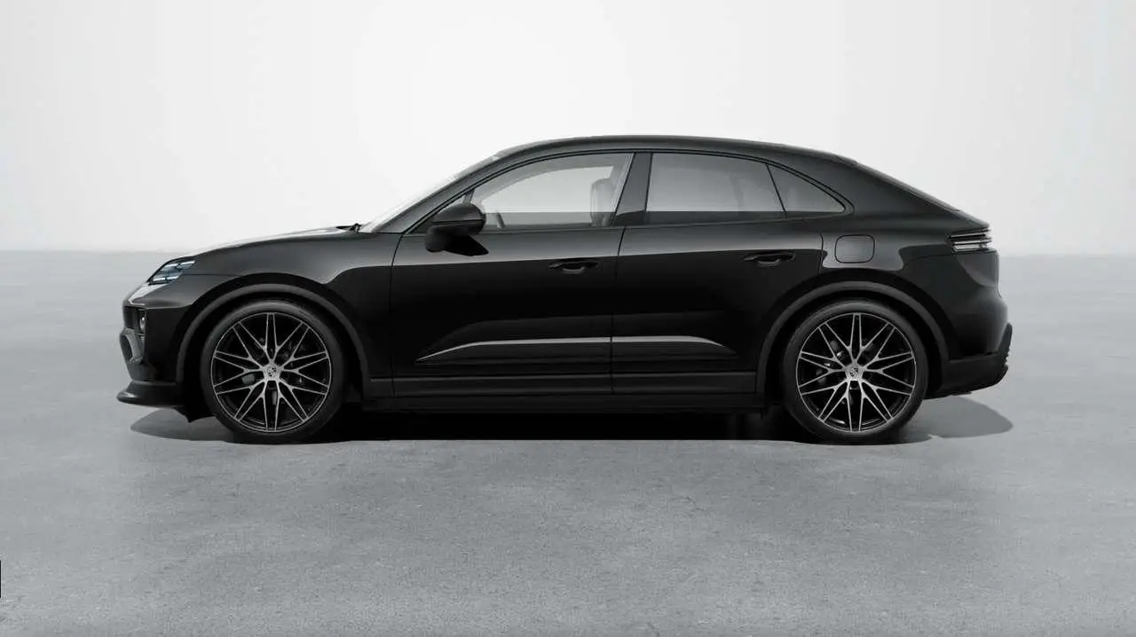 Photo 1 : Porsche Macan 2024 Electric