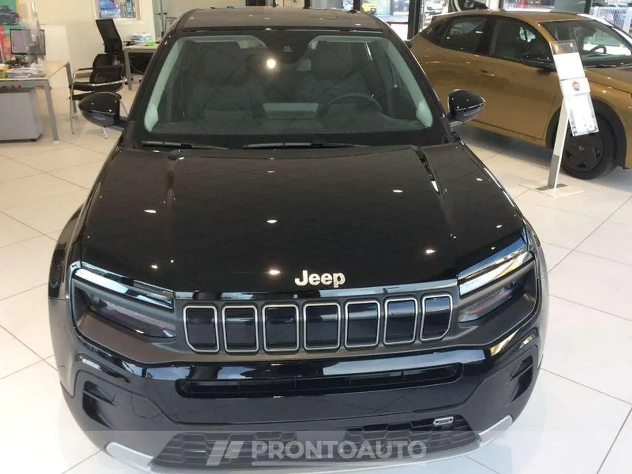 Photo 1 : Jeep Avenger 2024 Petrol