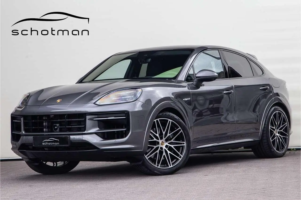 Photo 1 : Porsche Cayenne 2024 Hybride