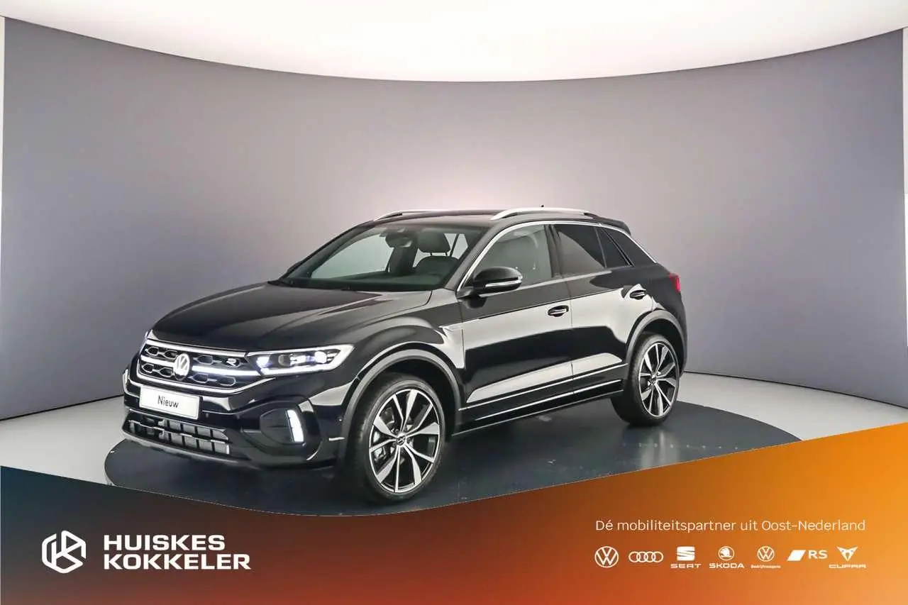 Photo 1 : Volkswagen T-roc 2024 Essence