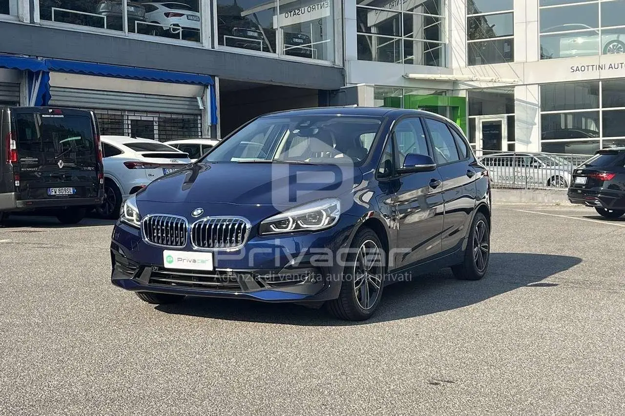 Photo 1 : Bmw Serie 2 2018 Hybrid