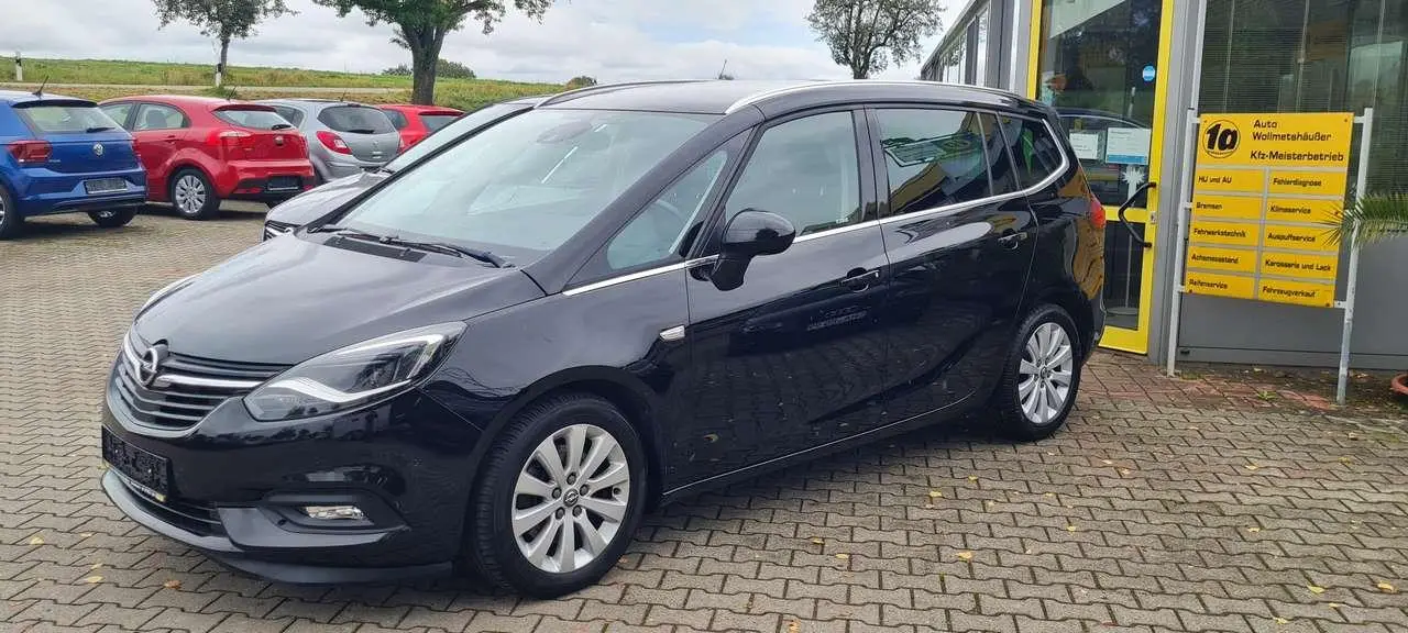 Photo 1 : Opel Zafira 2018 Diesel