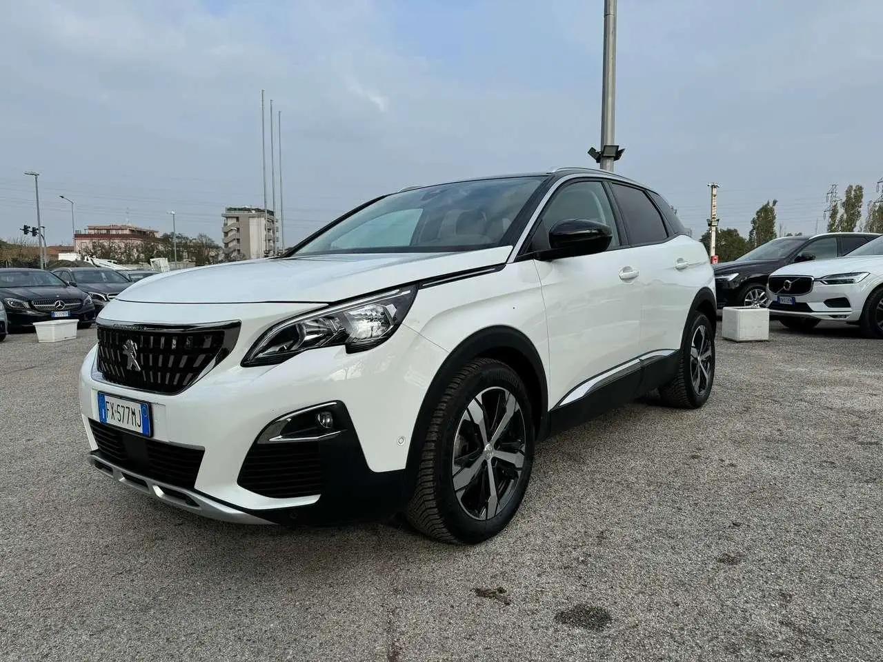 Photo 1 : Peugeot 3008 2019 Diesel