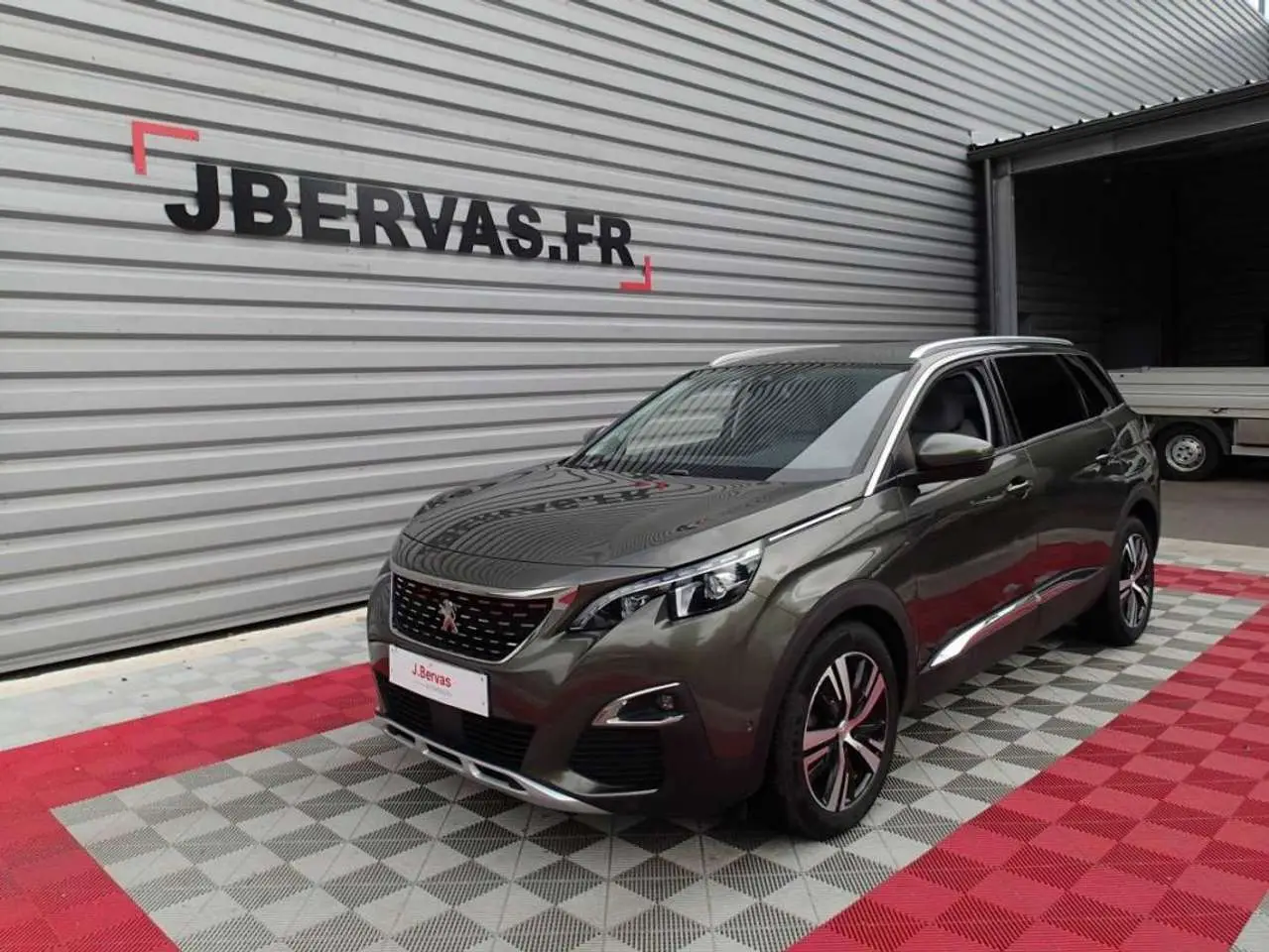 Photo 1 : Peugeot 5008 2020 Diesel