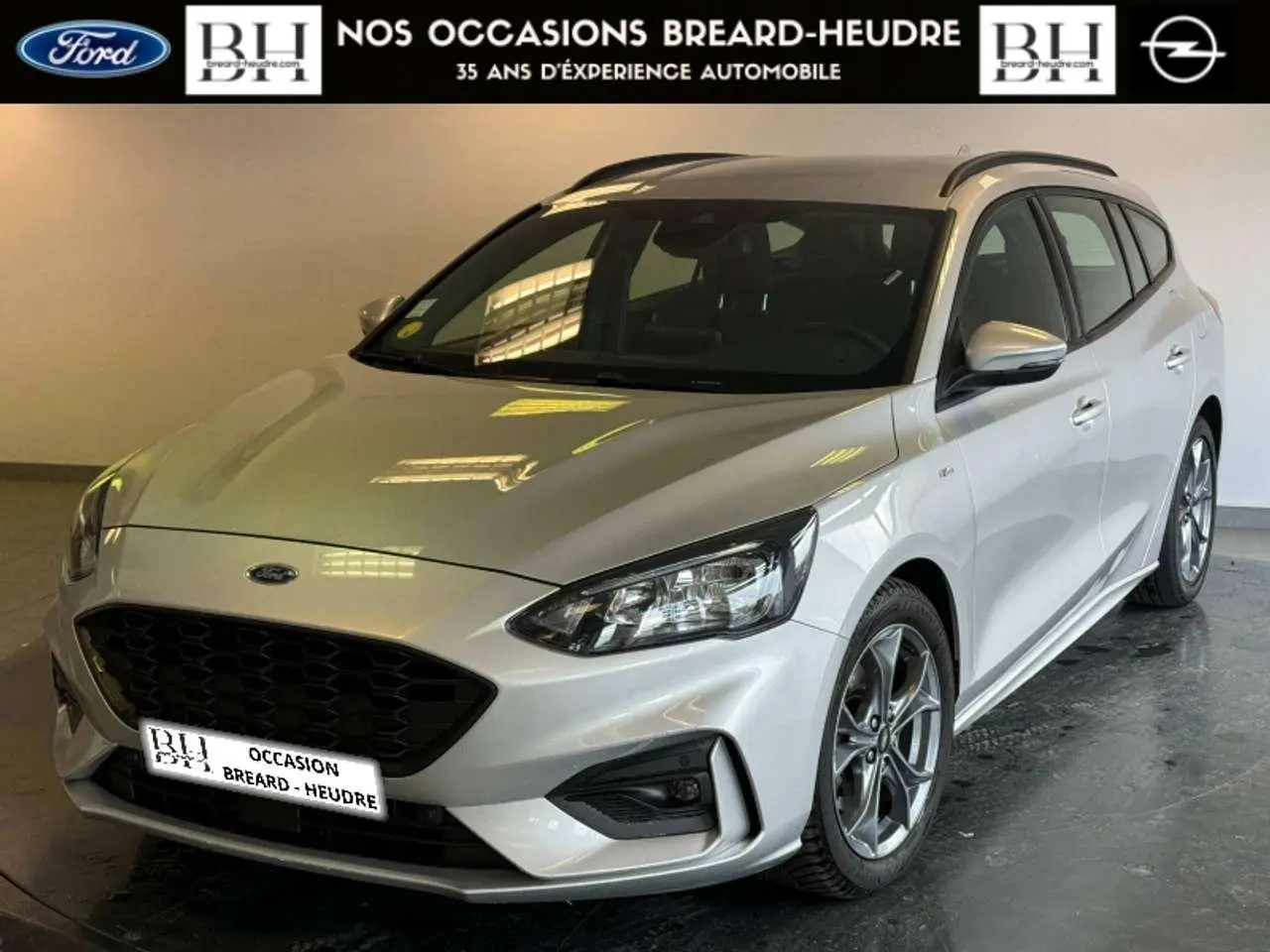 Photo 1 : Ford Focus 2020 Diesel