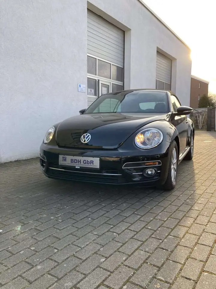 Photo 1 : Volkswagen Beetle 2017 Petrol