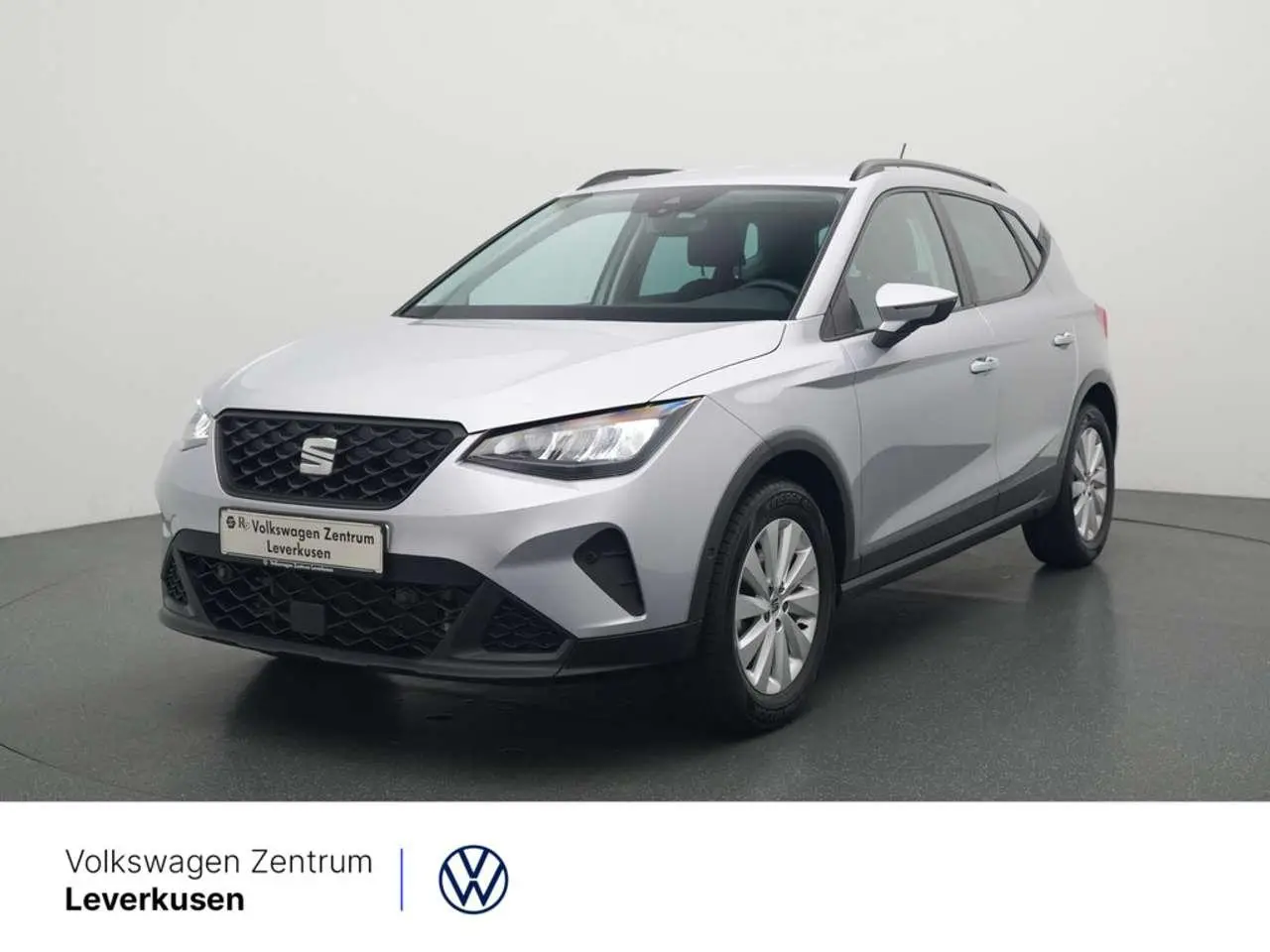 Photo 1 : Seat Arona 2023 Petrol