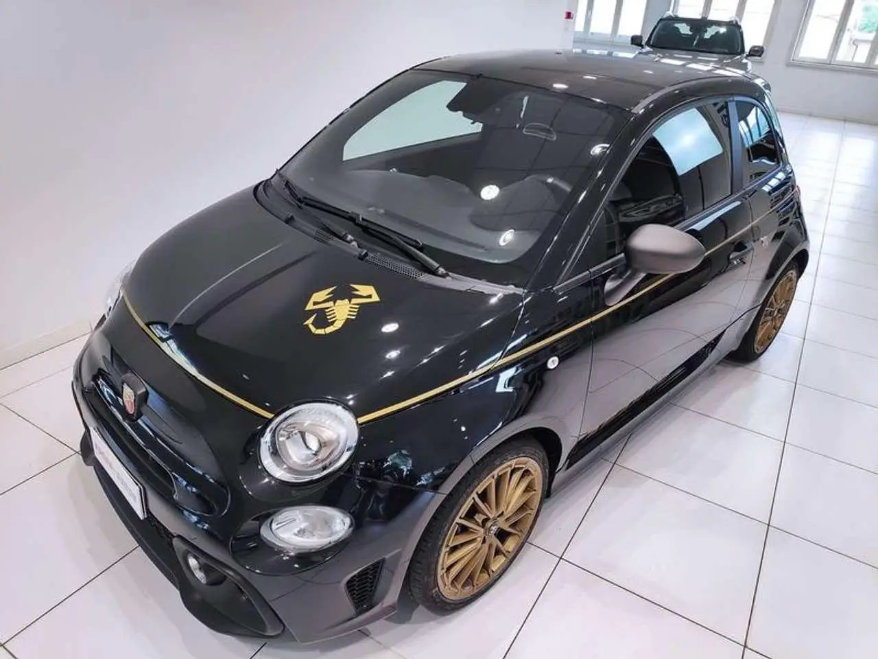 Photo 1 : Abarth 595 2023 Essence