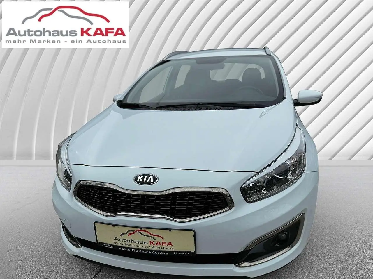 Photo 1 : Kia Ceed 2016 Petrol