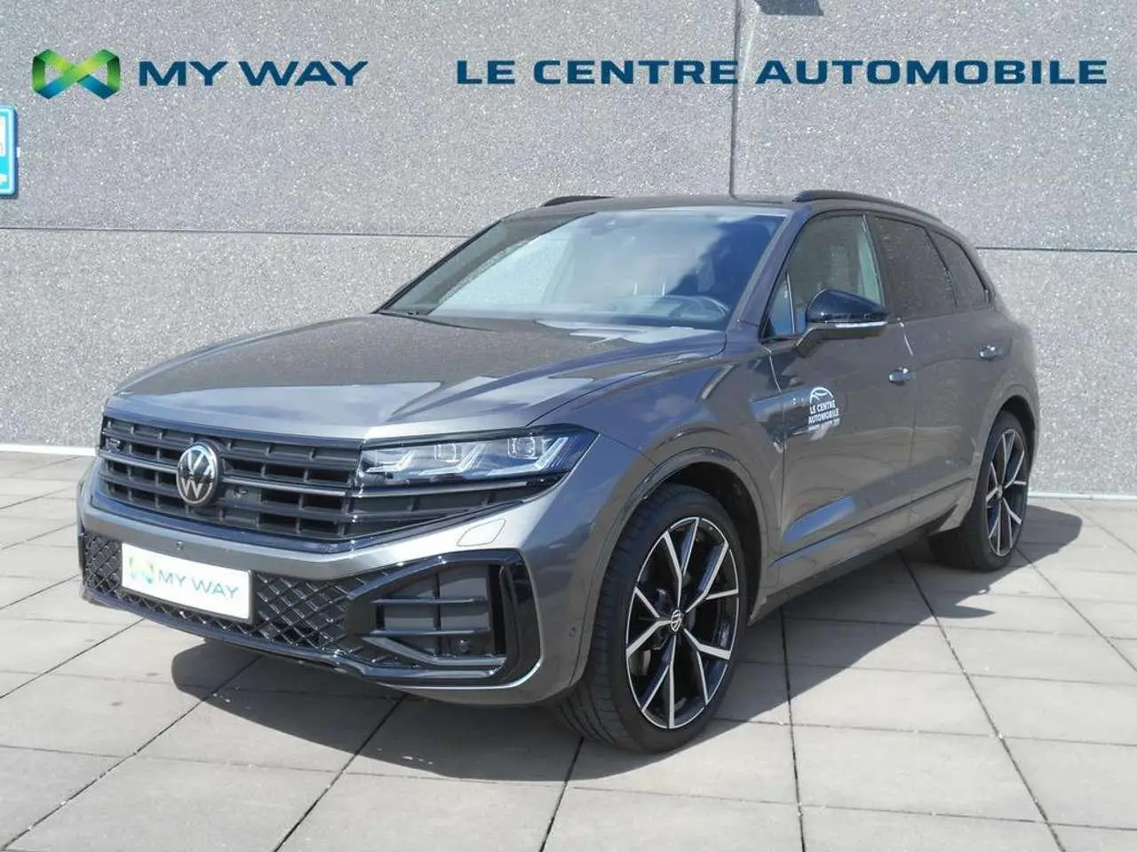 Photo 1 : Volkswagen Touareg 2024 Diesel