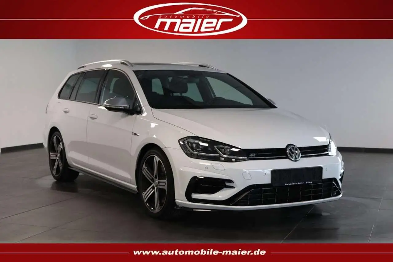 Photo 1 : Volkswagen Golf 2020 Petrol