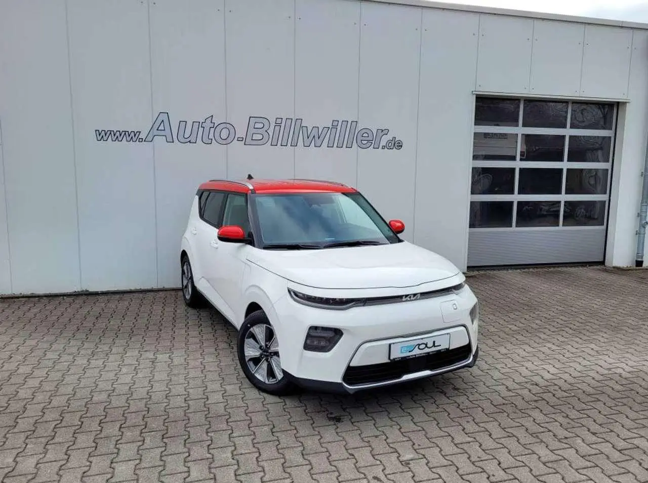 Photo 1 : Kia Soul 2024 Électrique