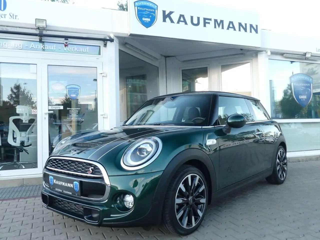 Photo 1 : Mini Cooper 2019 Petrol