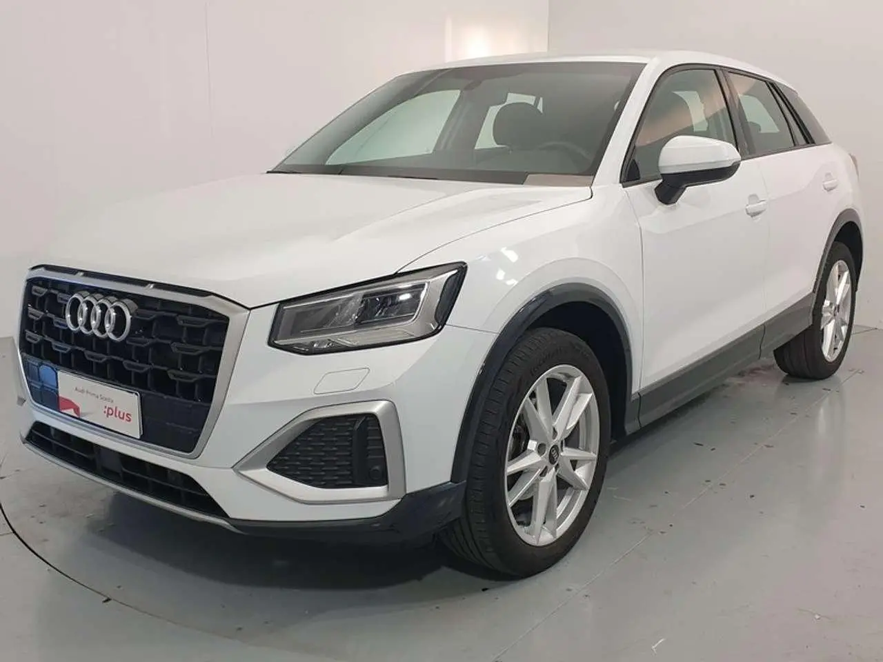 Photo 1 : Audi Q2 2021 Diesel