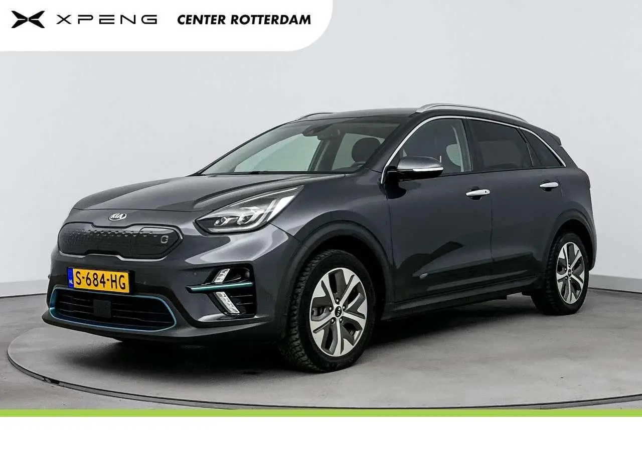 Photo 1 : Kia E-niro 2019 Électrique