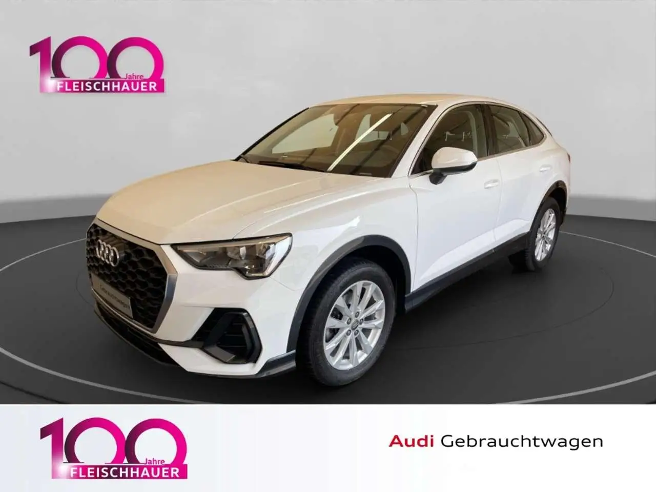 Photo 1 : Audi Q3 2020 Petrol