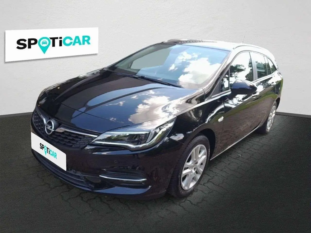 Photo 1 : Opel Astra 2020 Essence