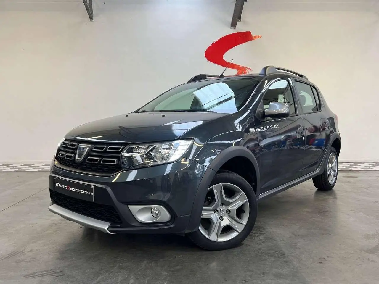 Photo 1 : Dacia Sandero 2020 Petrol