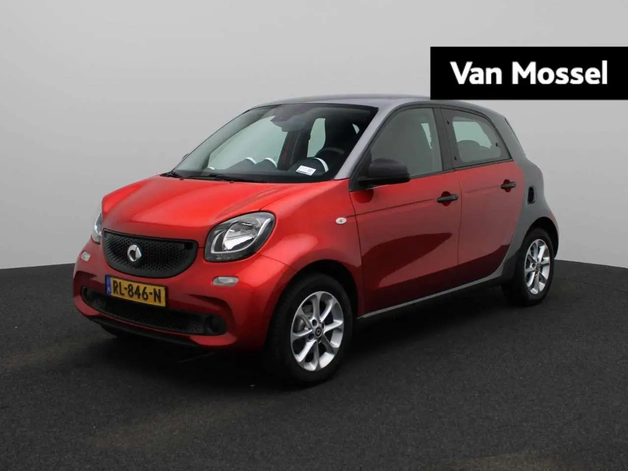 Photo 1 : Smart Forfour 2018 Petrol