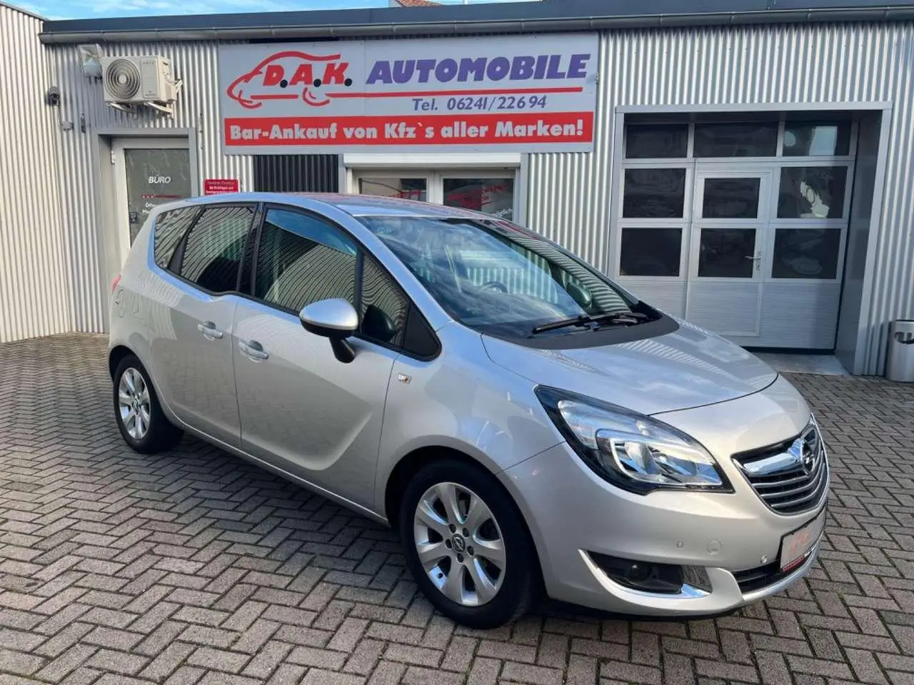 Photo 1 : Opel Meriva 2016 Petrol