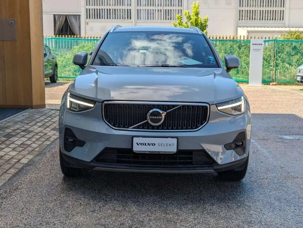 Photo 1 : Volvo Xc40 2023 Hybride