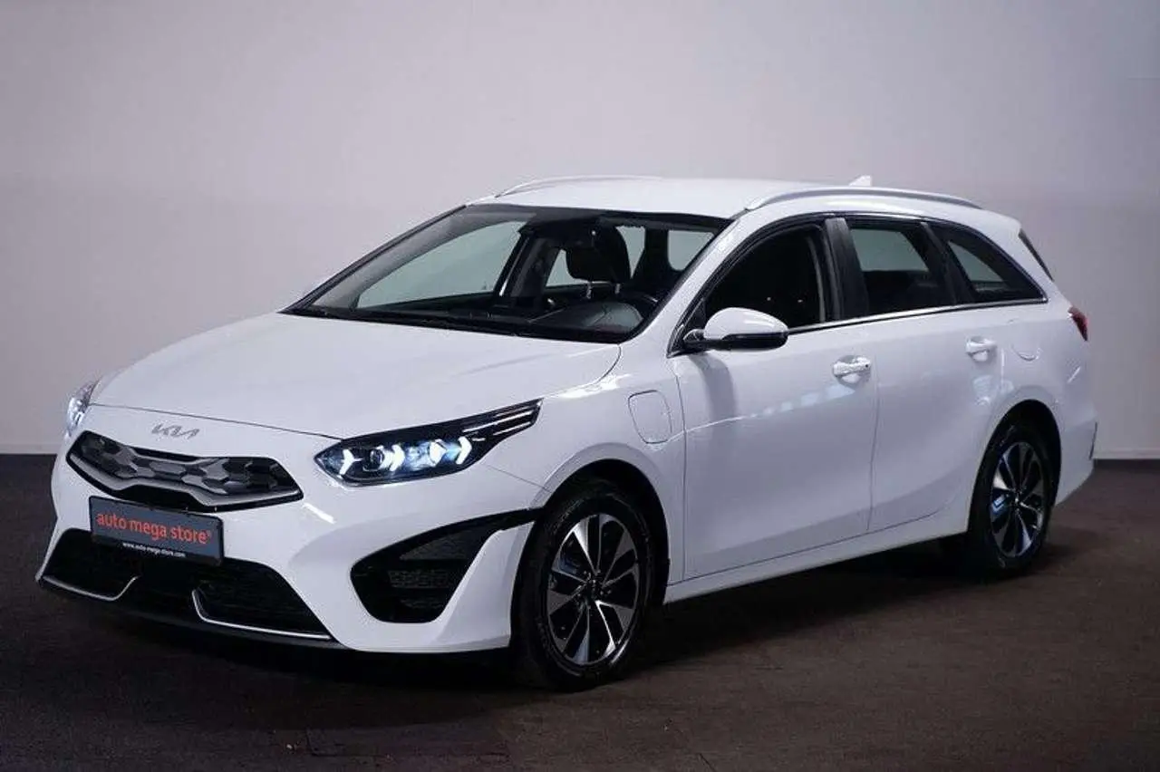 Photo 1 : Kia Ceed 2022 Hybrid