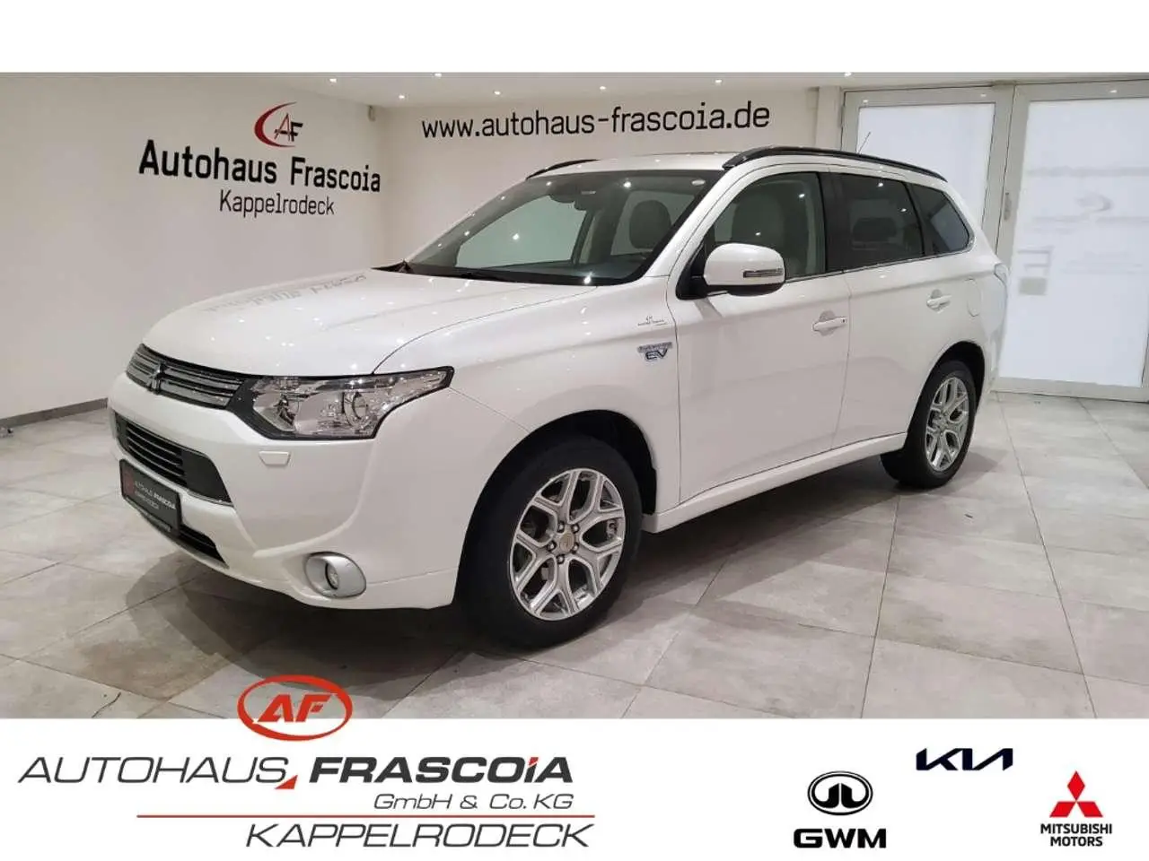 Photo 1 : Mitsubishi Outlander 2014 Hybride