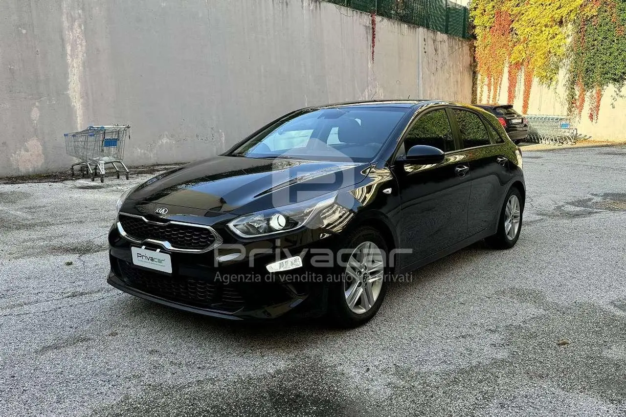 Photo 1 : Kia Ceed 2020 GPL