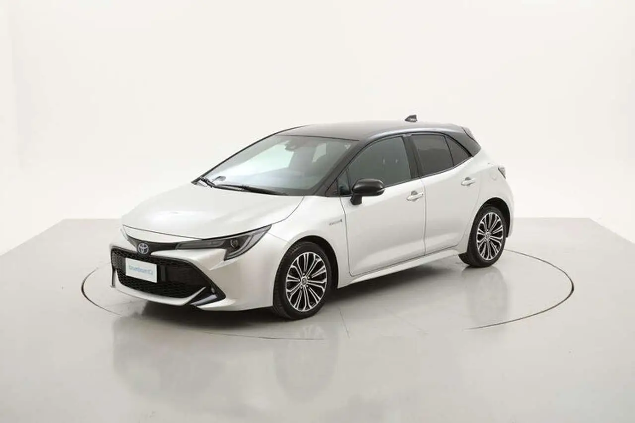 Photo 1 : Toyota Corolla 2019 Hybrid