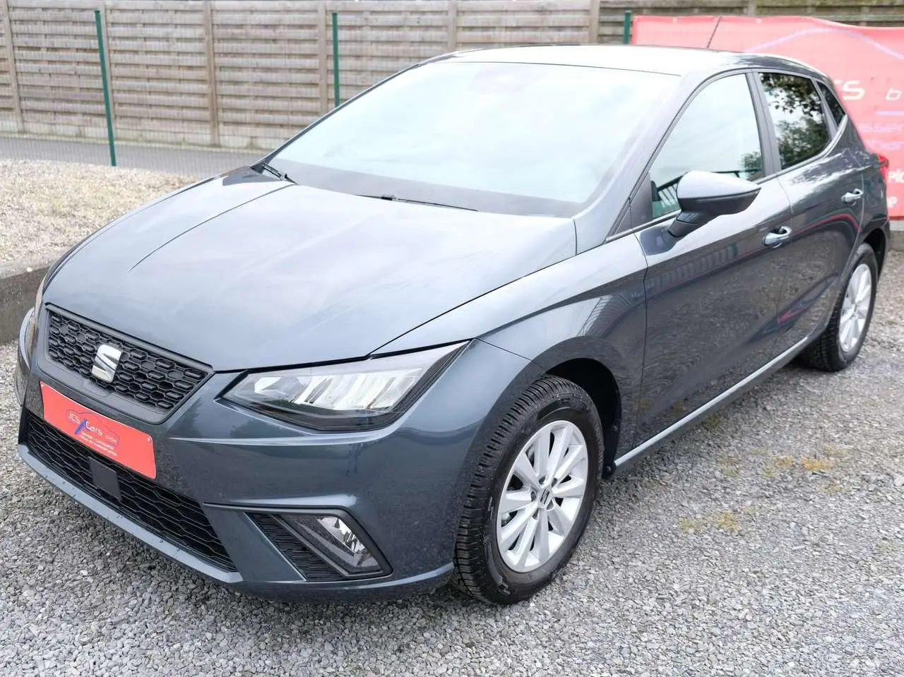 Photo 1 : Seat Ibiza 2023 Petrol