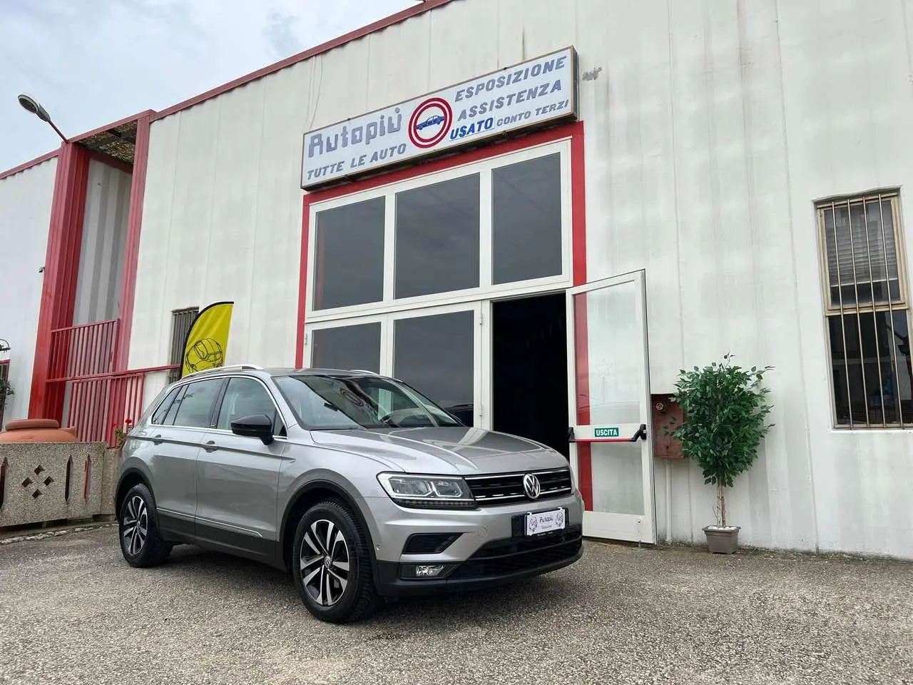 Photo 1 : Volkswagen Tiguan 2020 Diesel