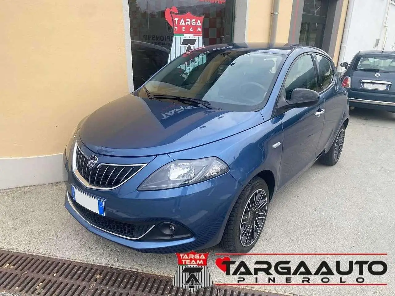 Photo 1 : Lancia Ypsilon 2021 Petrol