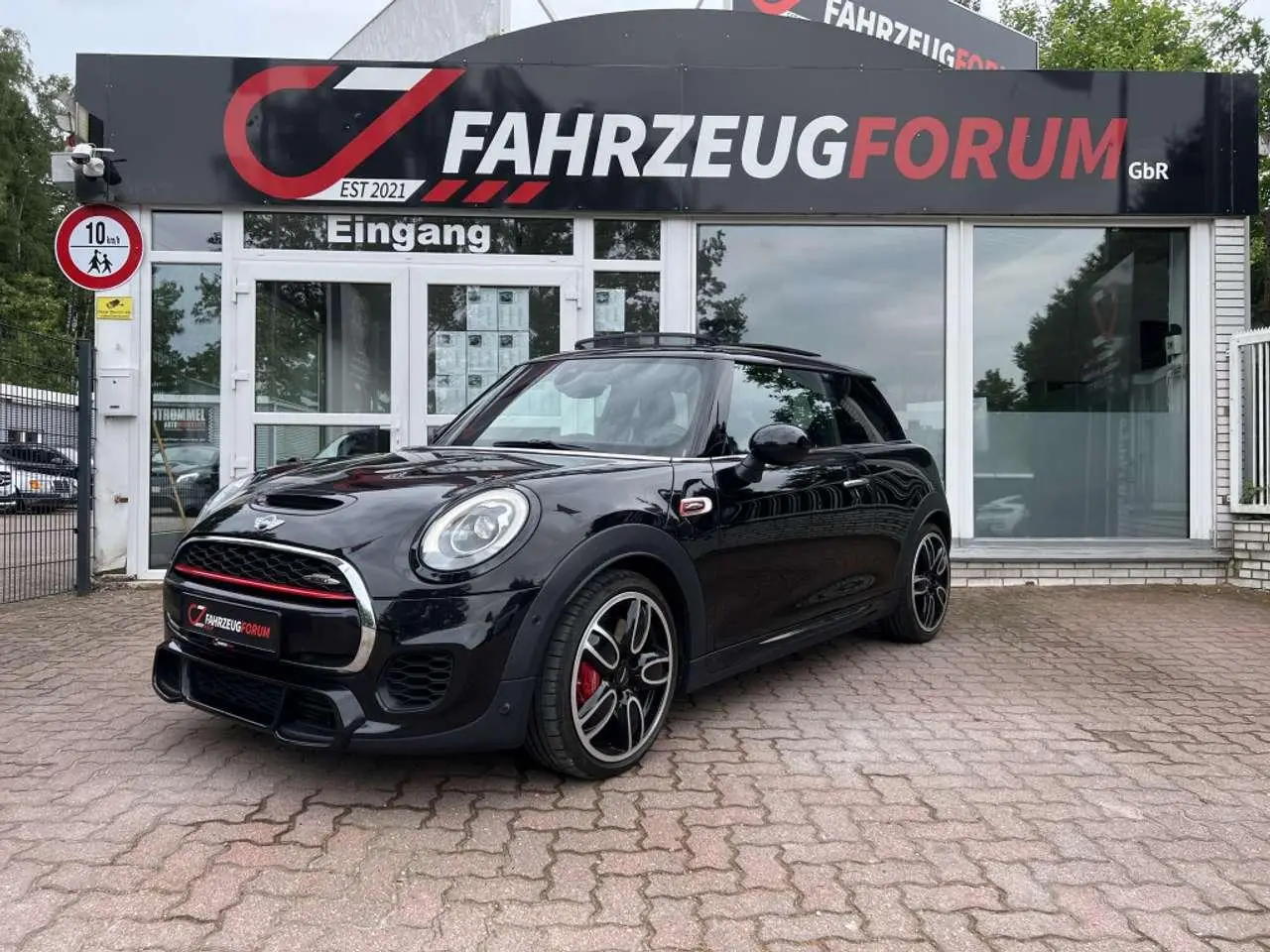 Photo 1 : Mini John Cooper Works 2018 Essence