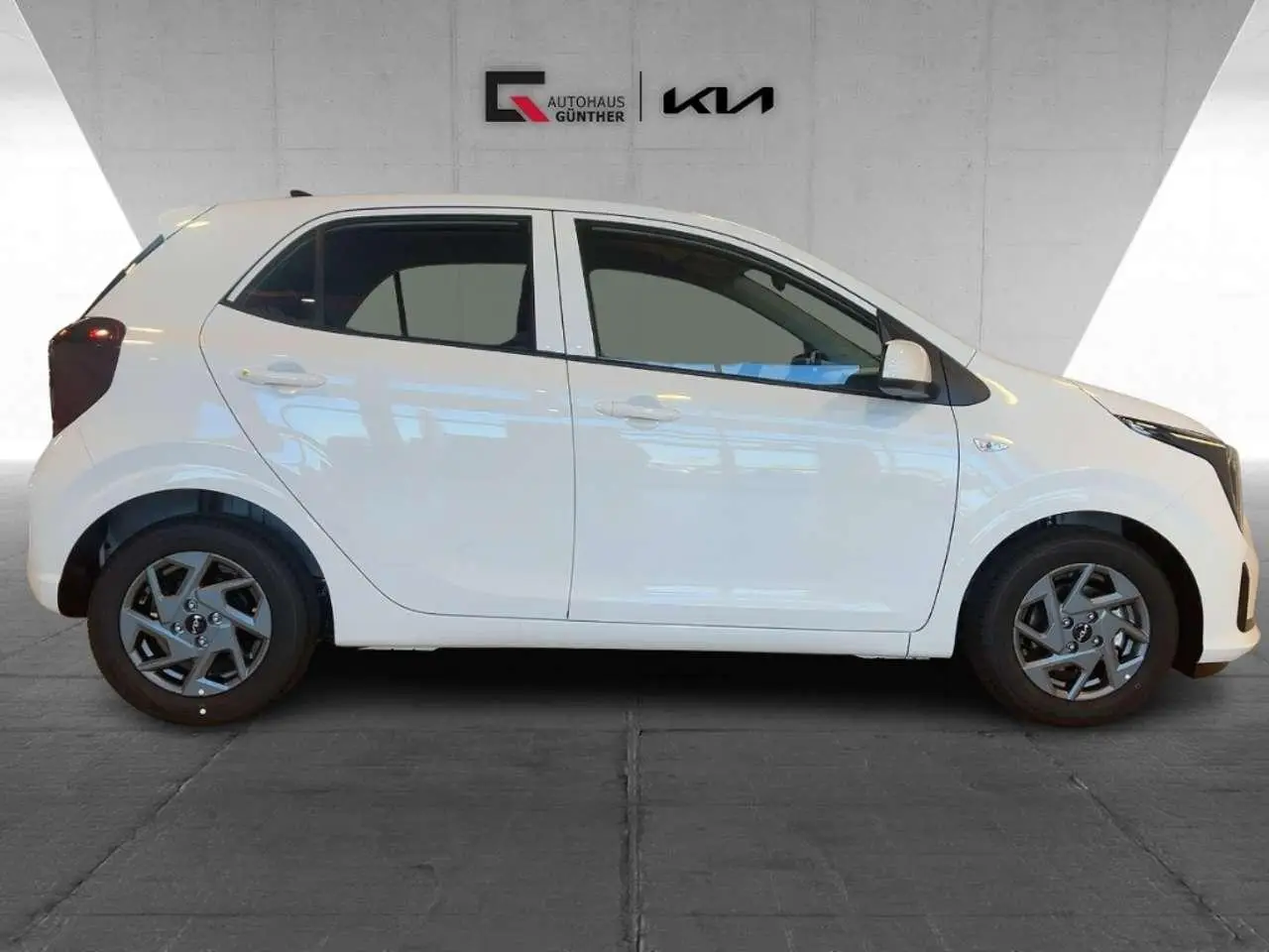 Photo 1 : Kia Picanto 2024 Essence