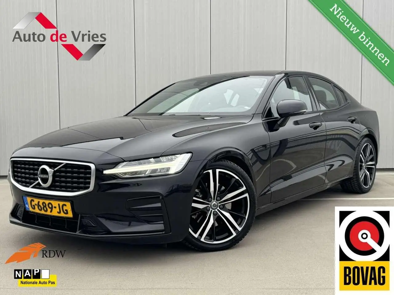 Photo 1 : Volvo S60 2019 Essence