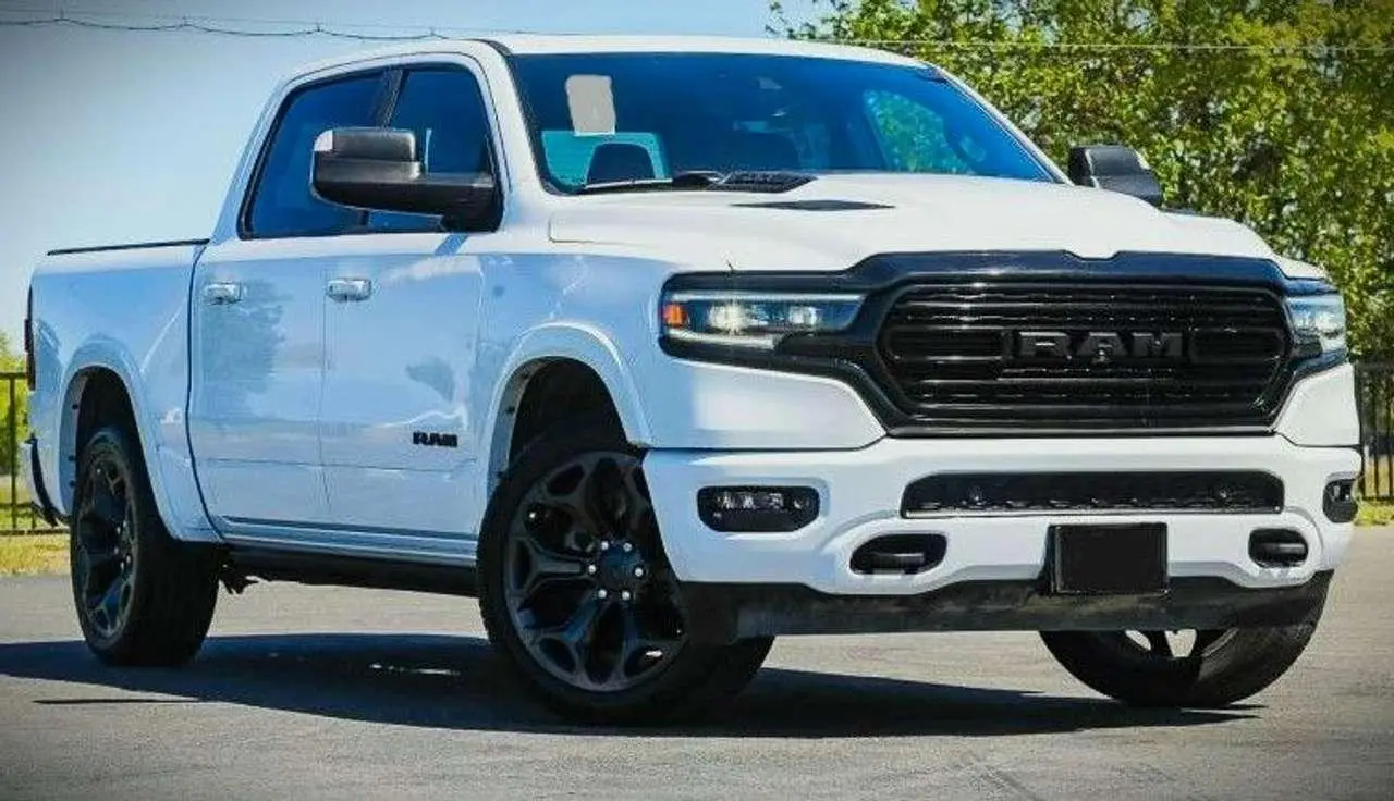 Photo 1 : Dodge Ram 2024 LPG