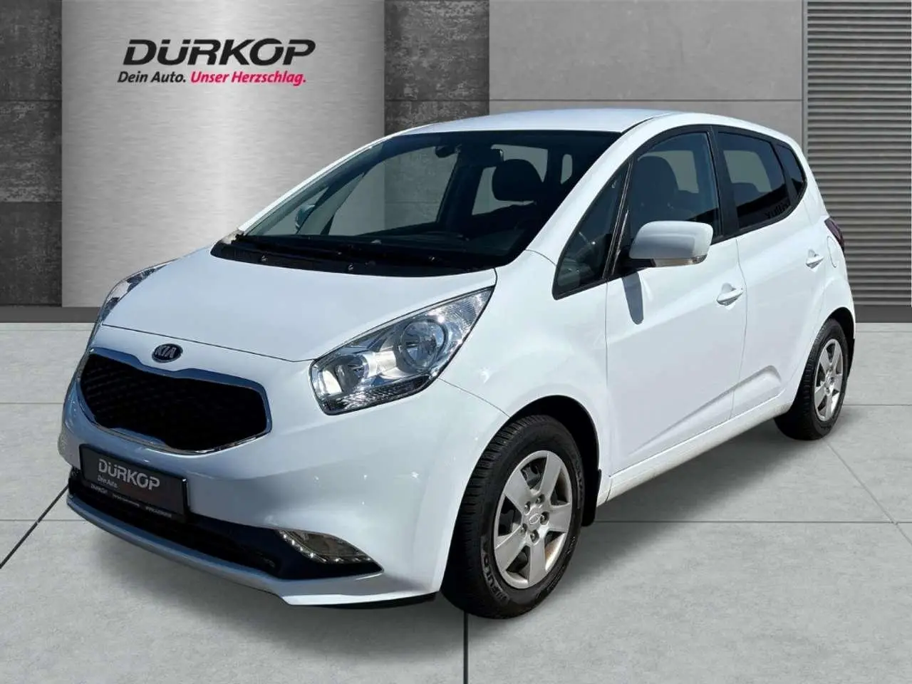 Photo 1 : Kia Venga 2017 Petrol