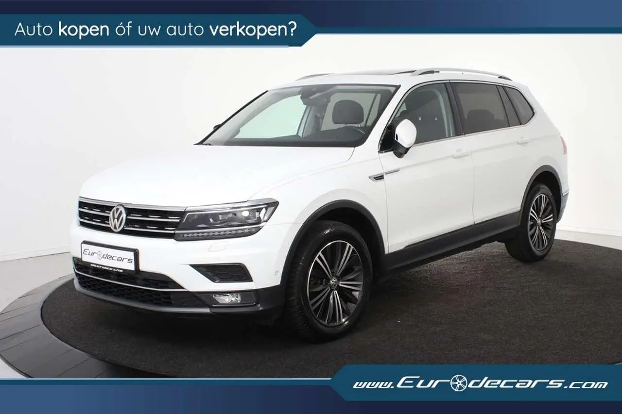 Photo 1 : Volkswagen Tiguan 2020 Petrol